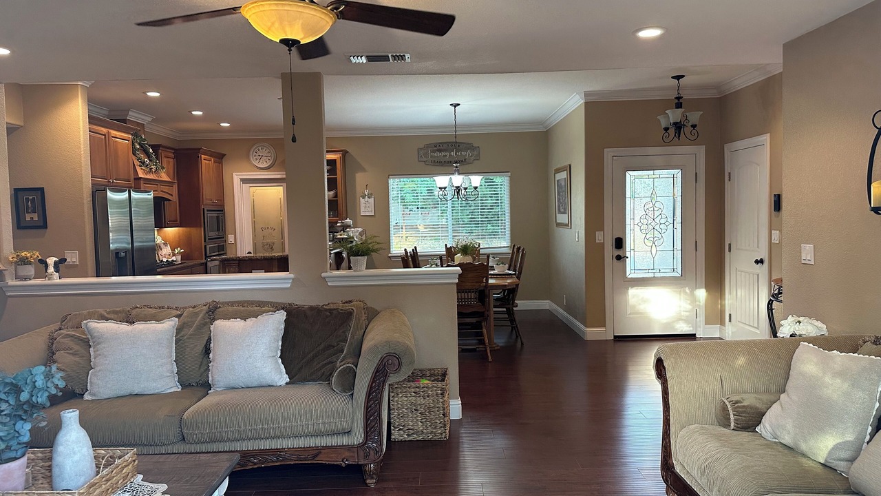 Photo of Livingroom in Citrus Heights