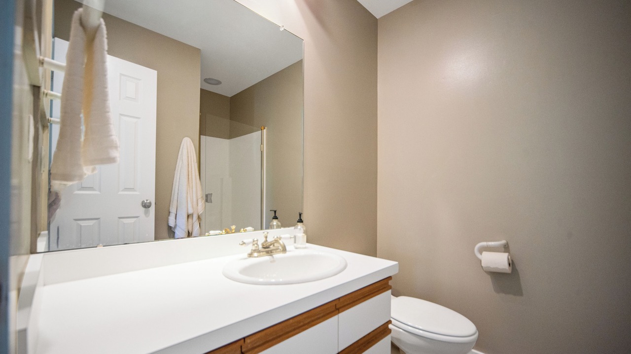 Photo of Bathroom in Palo Park
