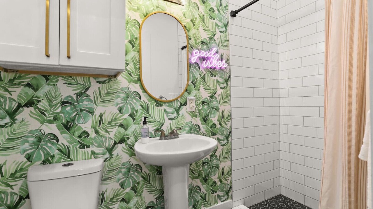 Photo of Bathroom in South 7th Ward