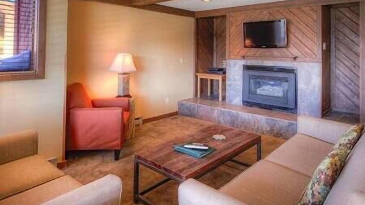 Photo of Livingroom in Woodmoor