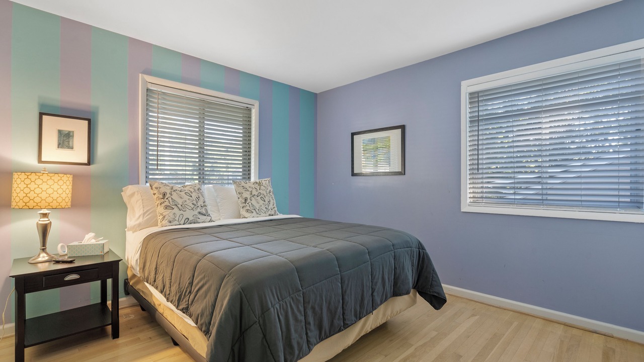 Photo of Bedroom in Aspen Hill