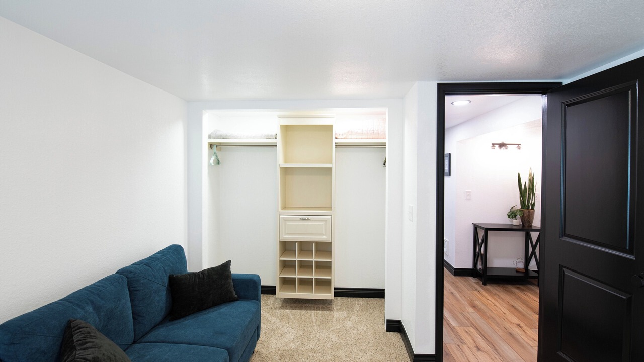 Photo of Livingroom in West Westminster