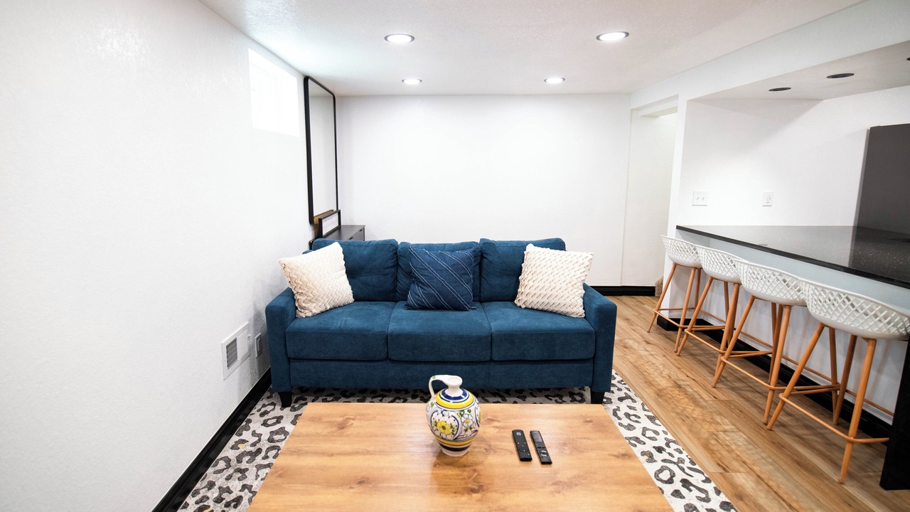 Photo of Livingroom in West Westminster