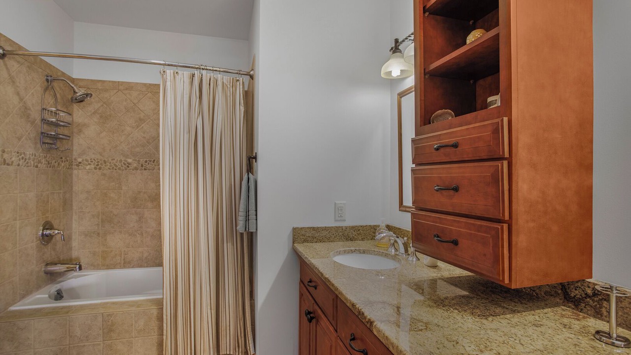 Photo of Bathroom in Huntly