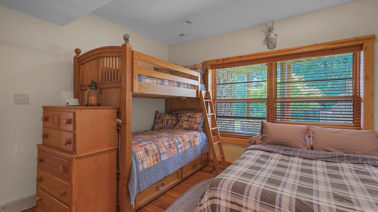 Photo of Bedroom in Huntly