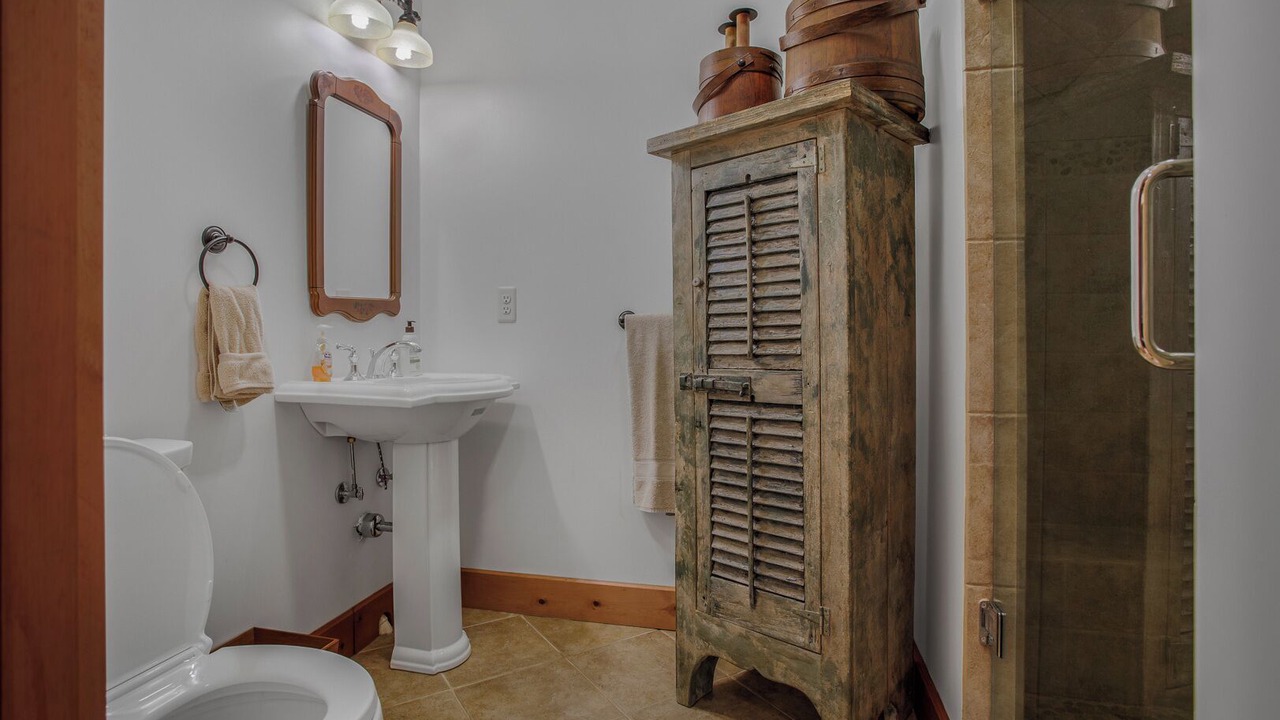 Photo of Bathroom in Huntly