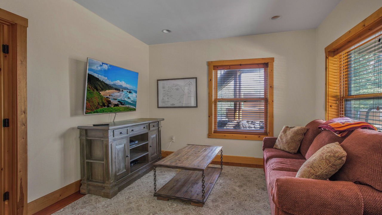 Photo of Livingroom in Huntly