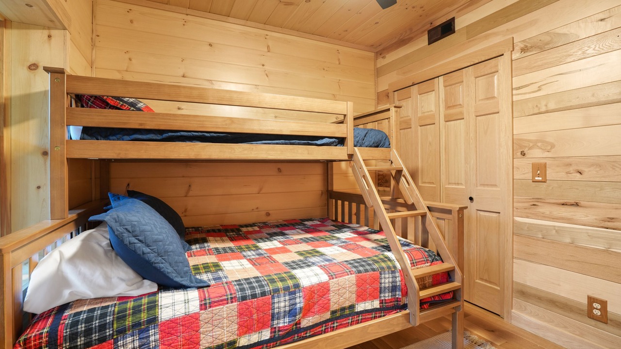 Photo of Bedroom in South Bloomingville