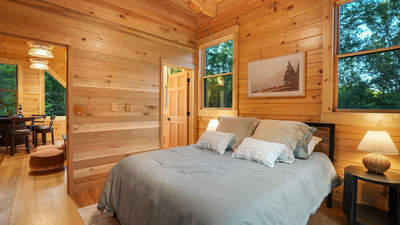 Photo of Bedroom in South Bloomingville