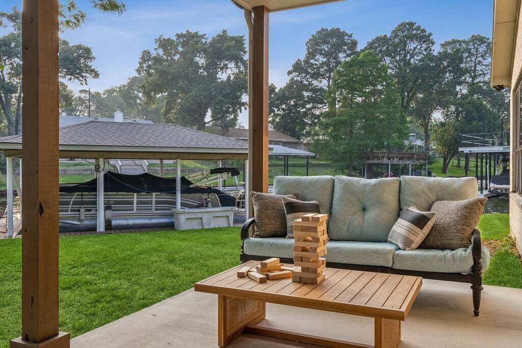 Photo of Outdoor in Enchanted Oaks