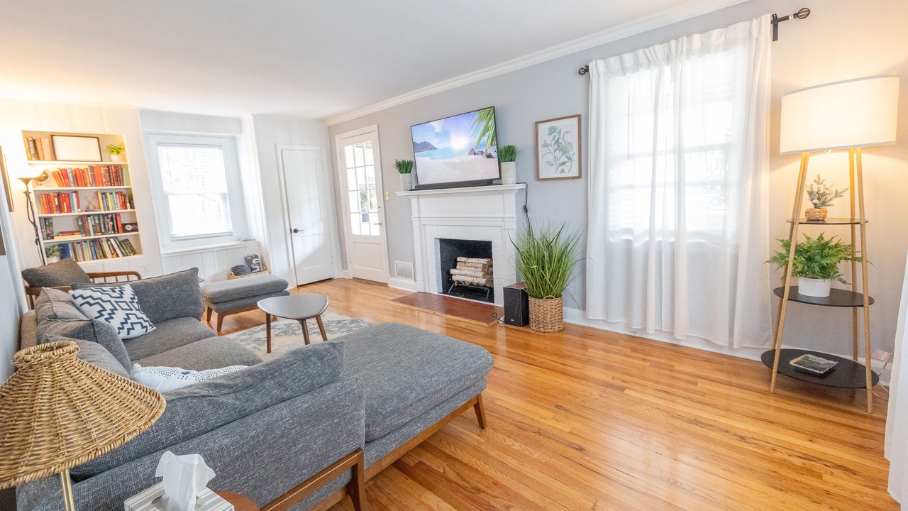 Photo of Livingroom in Towson