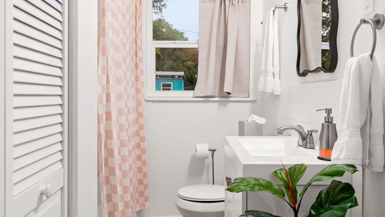 Photo of Bathroom in South Lamar