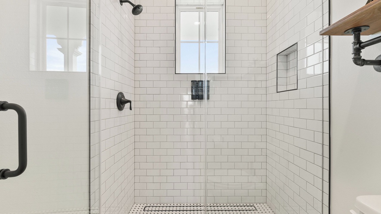 Photo of Bathroom in Red Fish Cove