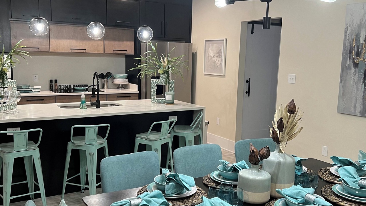 Photo of Livingroom in New Pathways