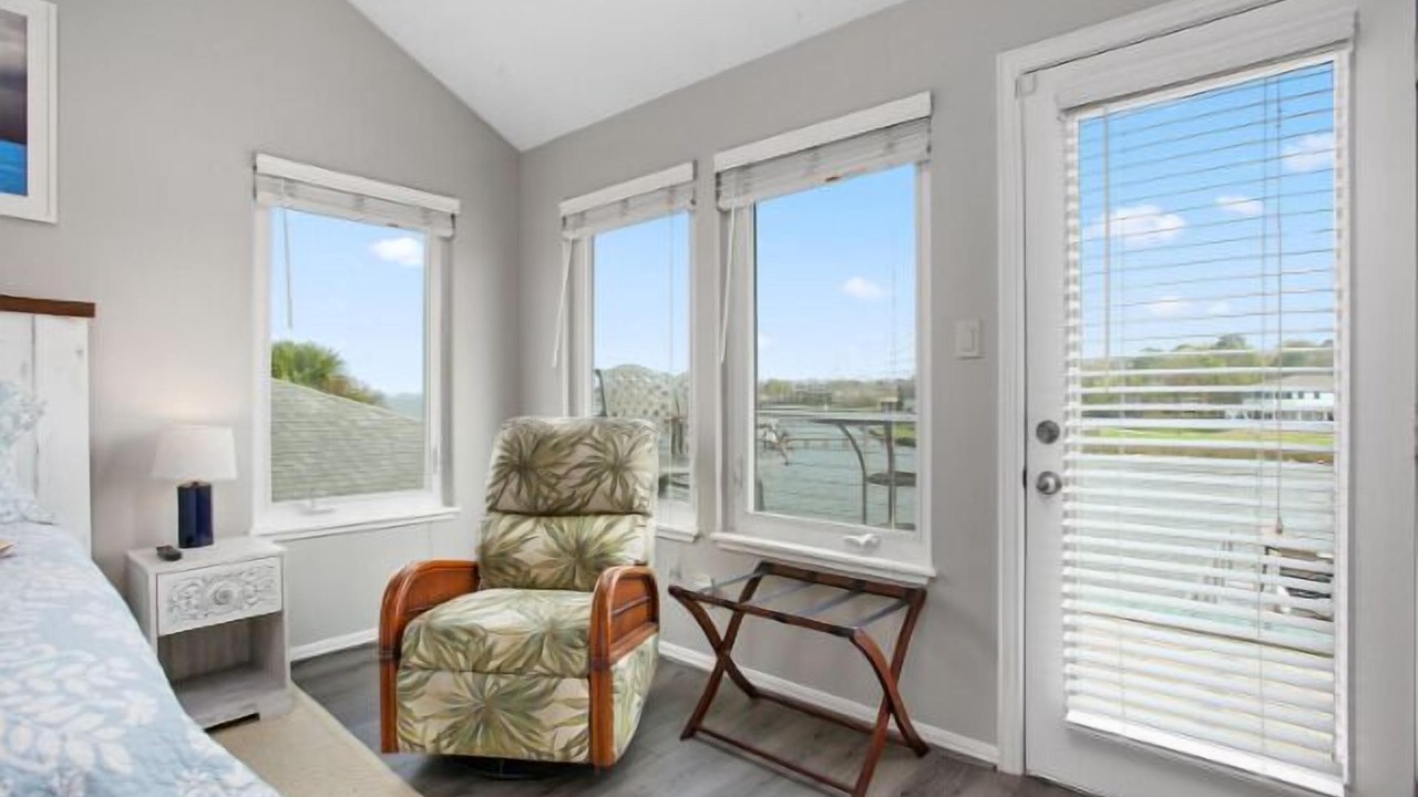 Photo of Patio Balcony in Clear Lake Shores