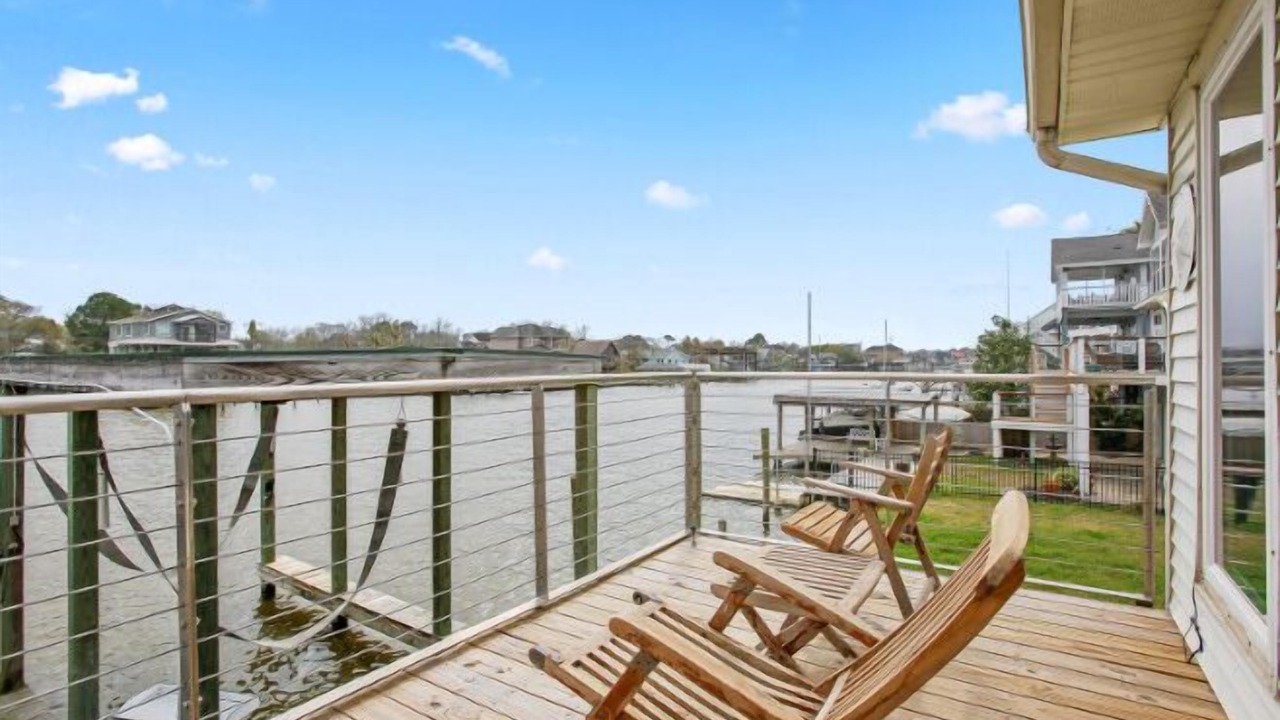 Photo of Others in Clear Lake Shores
