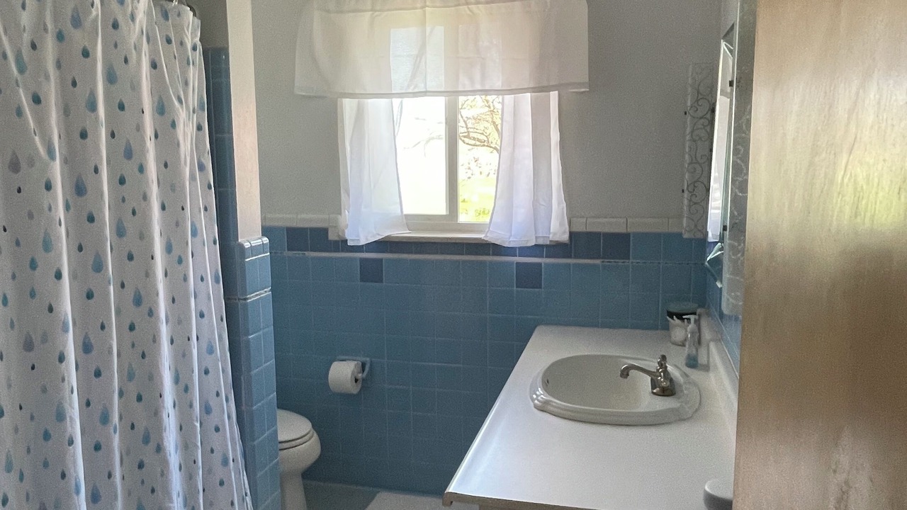 Photo of Bathroom in Pleasant View