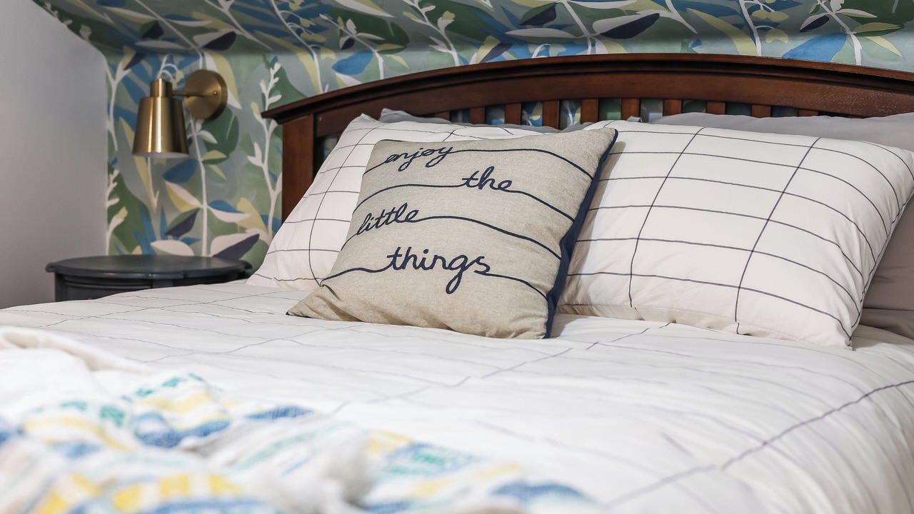 Photo of Bedroom in Point Venture