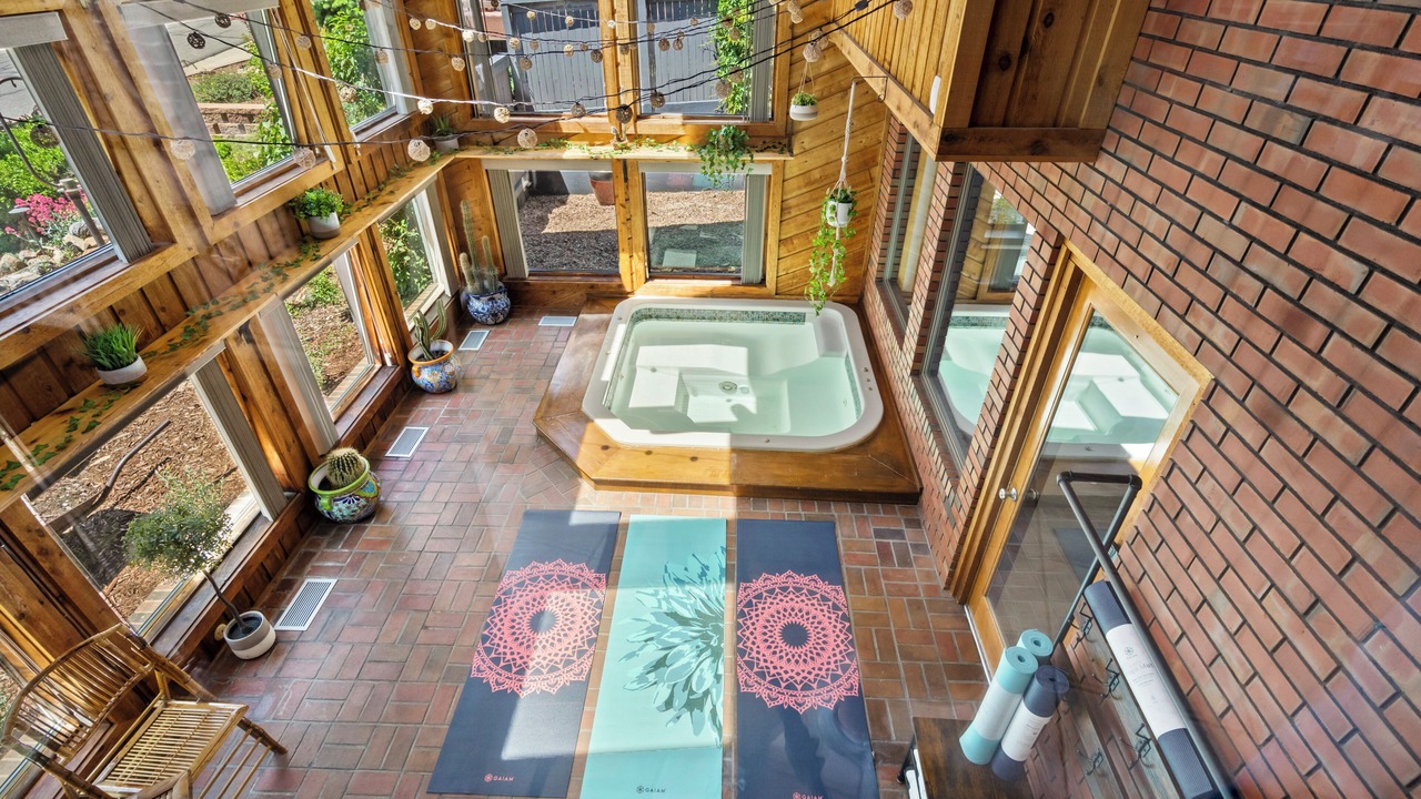 Photo of Outdoor in Scenic Heights