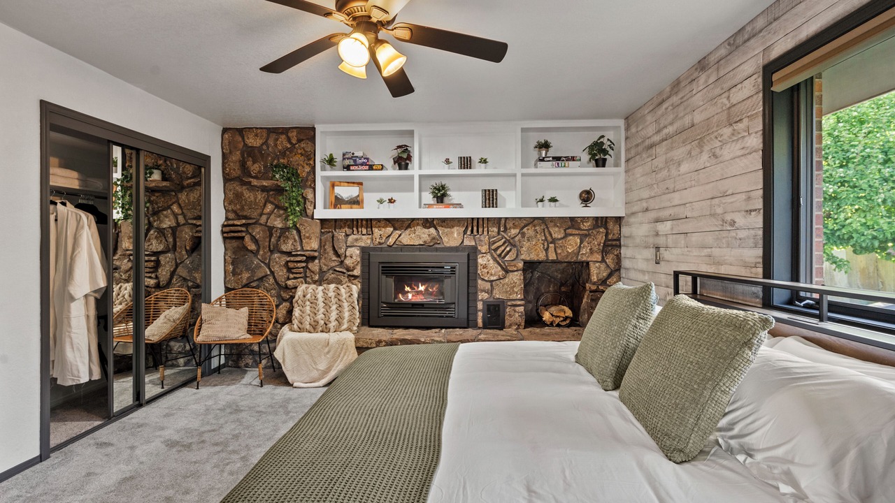 Photo of Livingroom in Scenic Heights