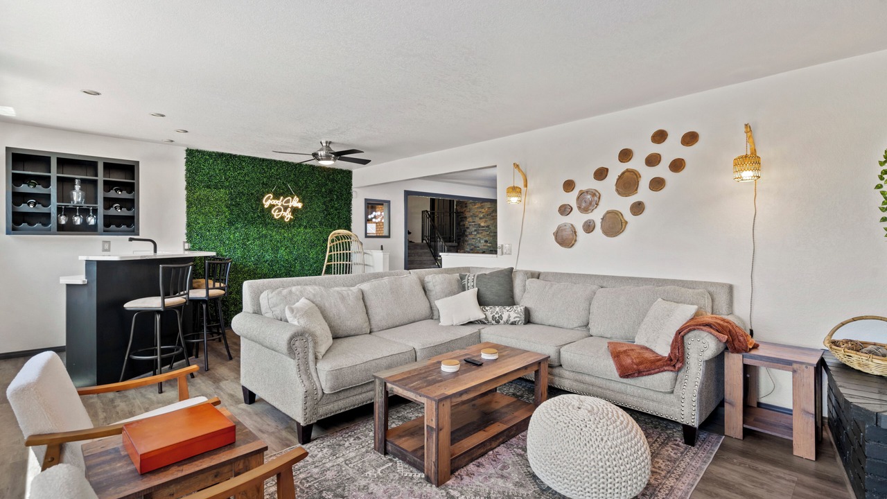 Photo of Livingroom in Scenic Heights