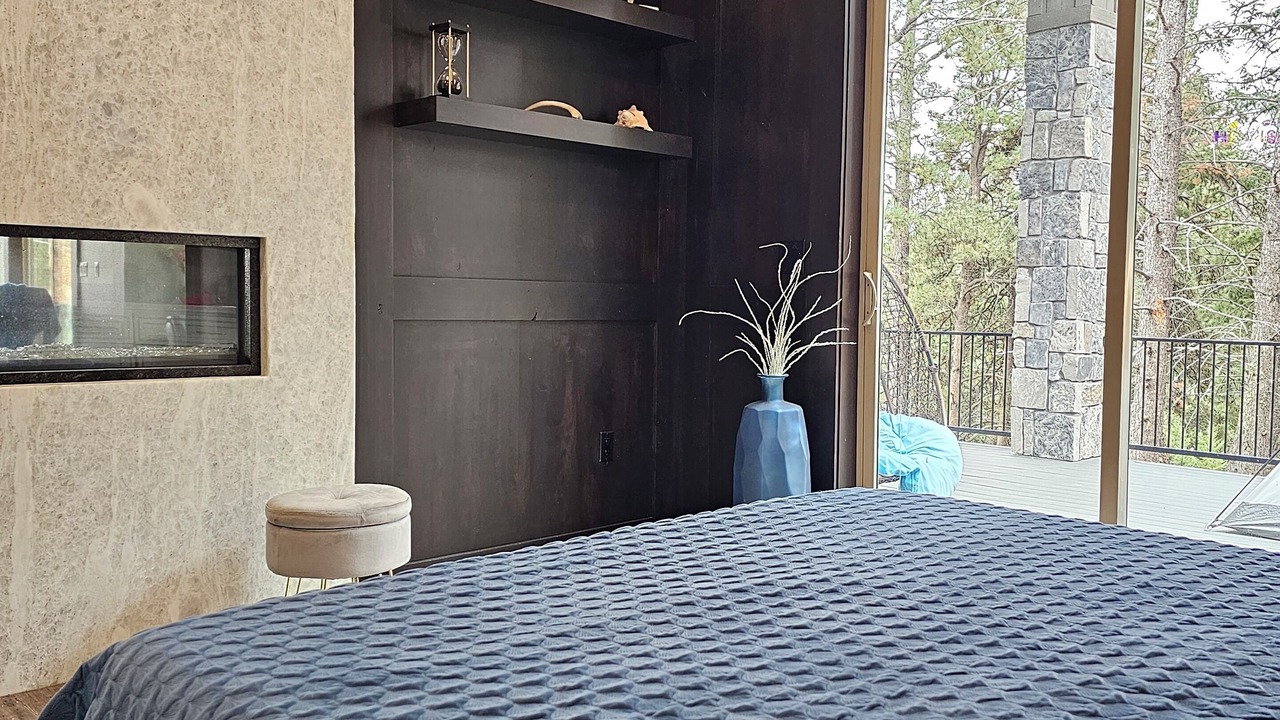 Photo of Bedroom in Homestead