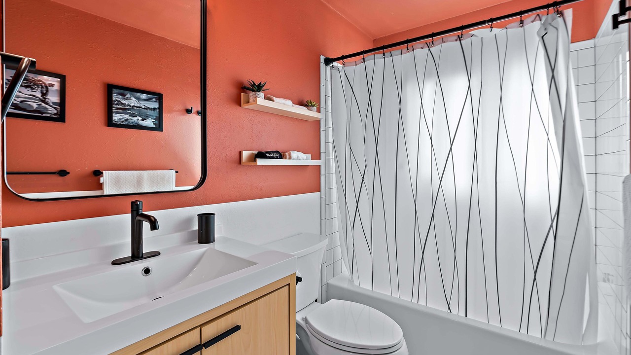 Photo of Bathroom in Highlands