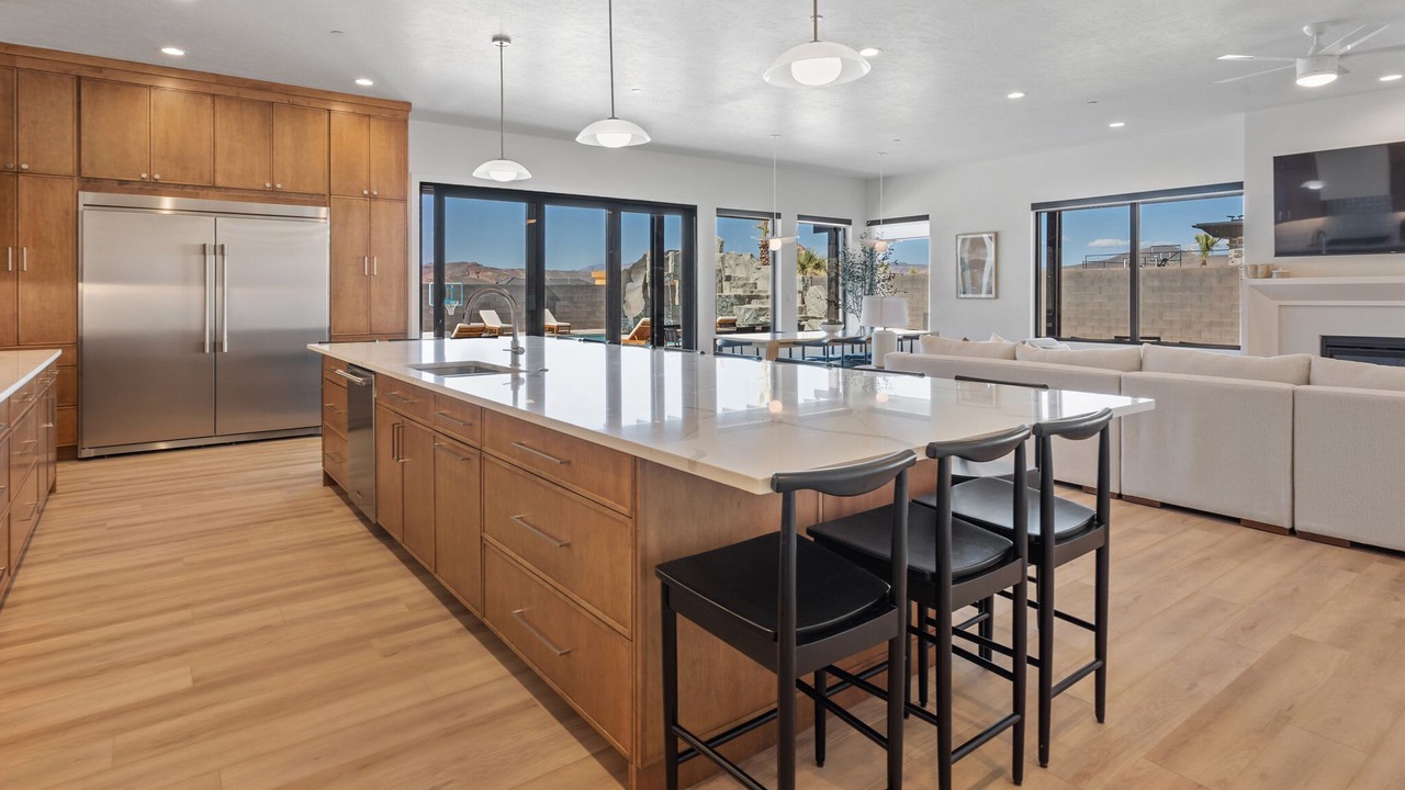 Photo of Kitchen in Hurricane