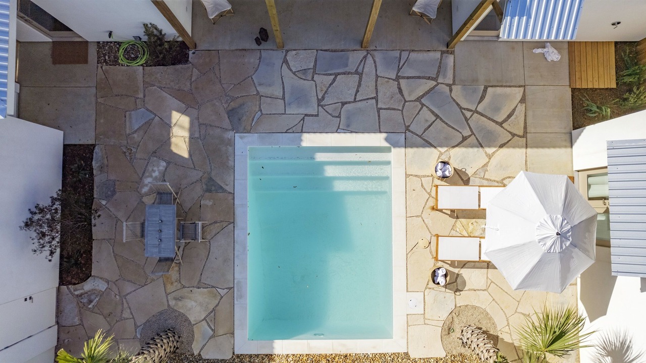 Photo of Outdoor in Arp