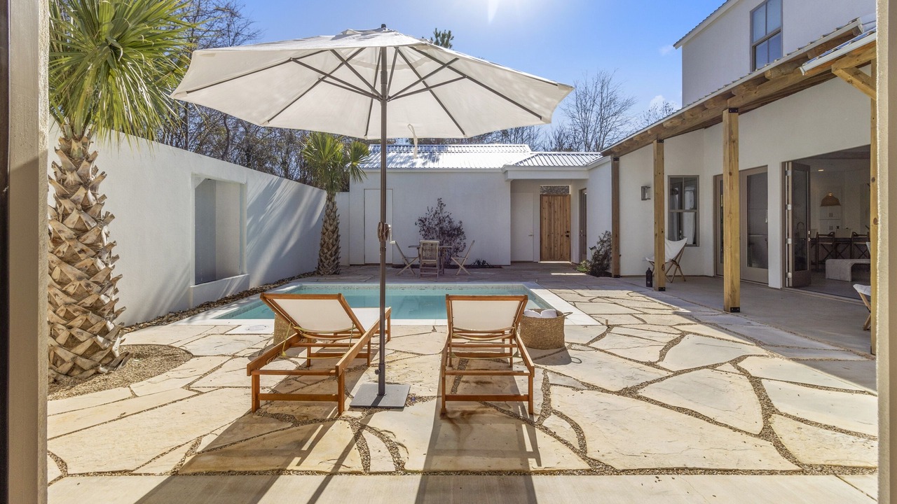 Photo of Outdoor in Arp