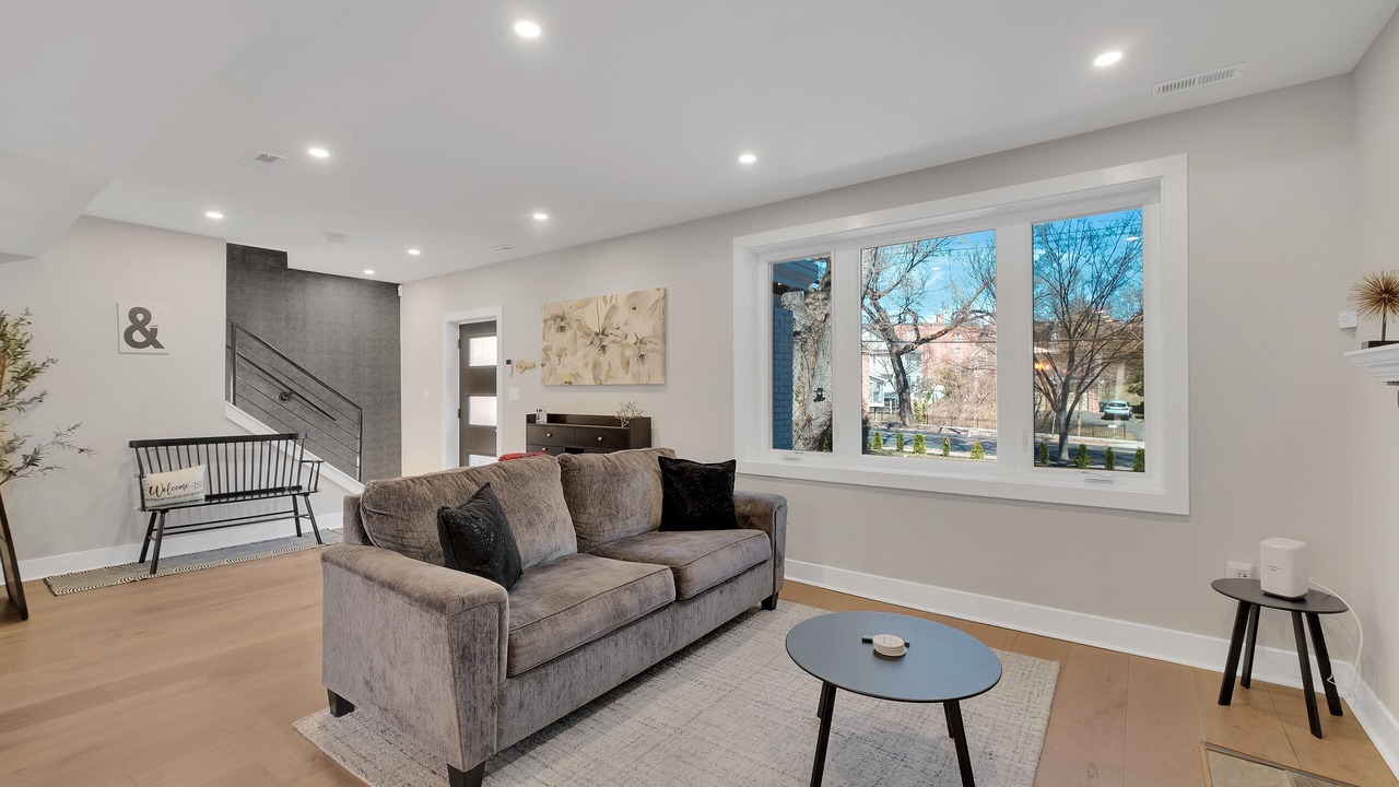 Photo of Livingroom in Washington