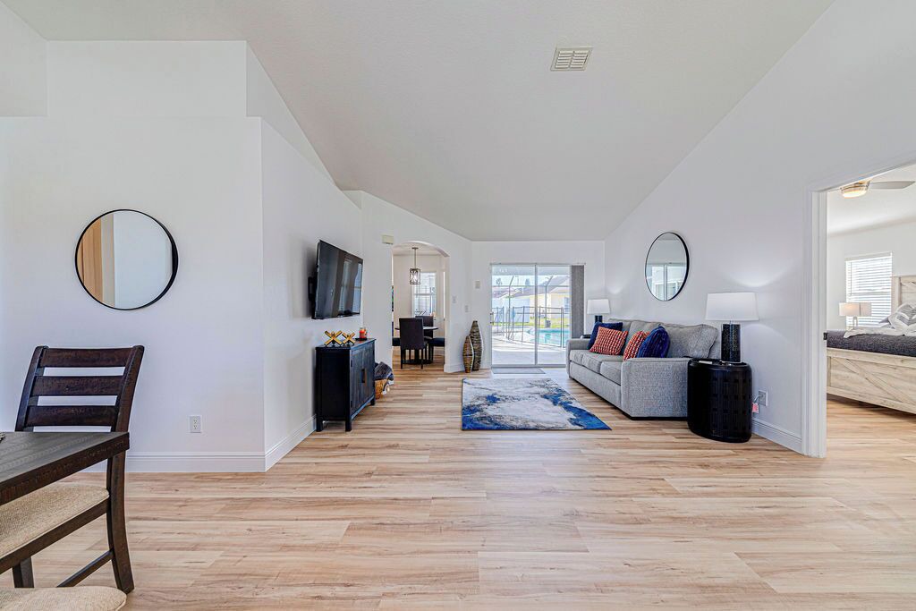 Photo of Livingroom in Tuscan Ridge