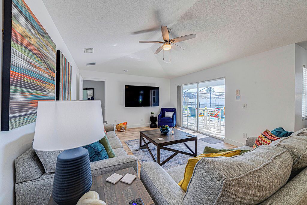 Photo of Livingroom in Tuscan Ridge