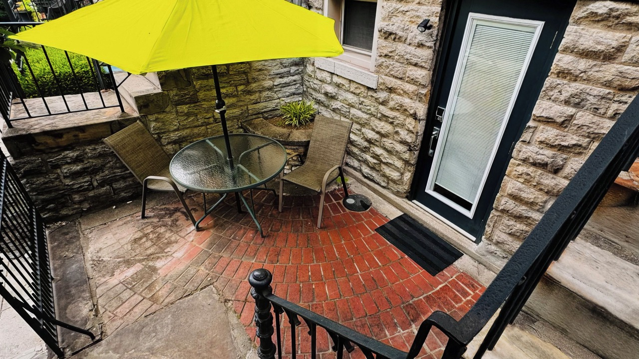 Photo of Outdoor in Mount Auburn