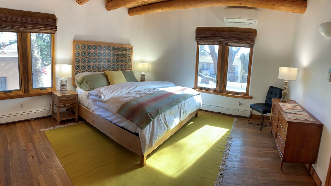 Photo of Bedroom in South Capitol