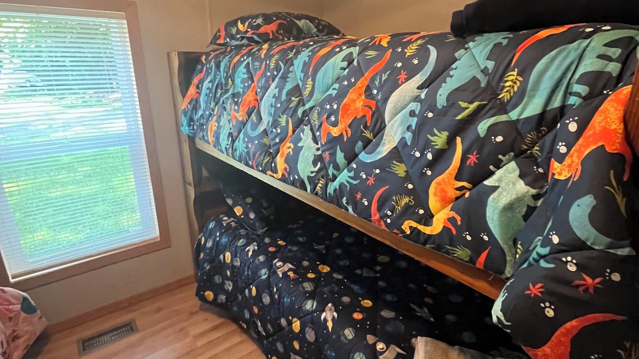 Photo of Bedroom in Sister Lakes