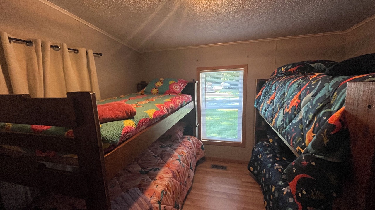 Photo of Bedroom in Sister Lakes