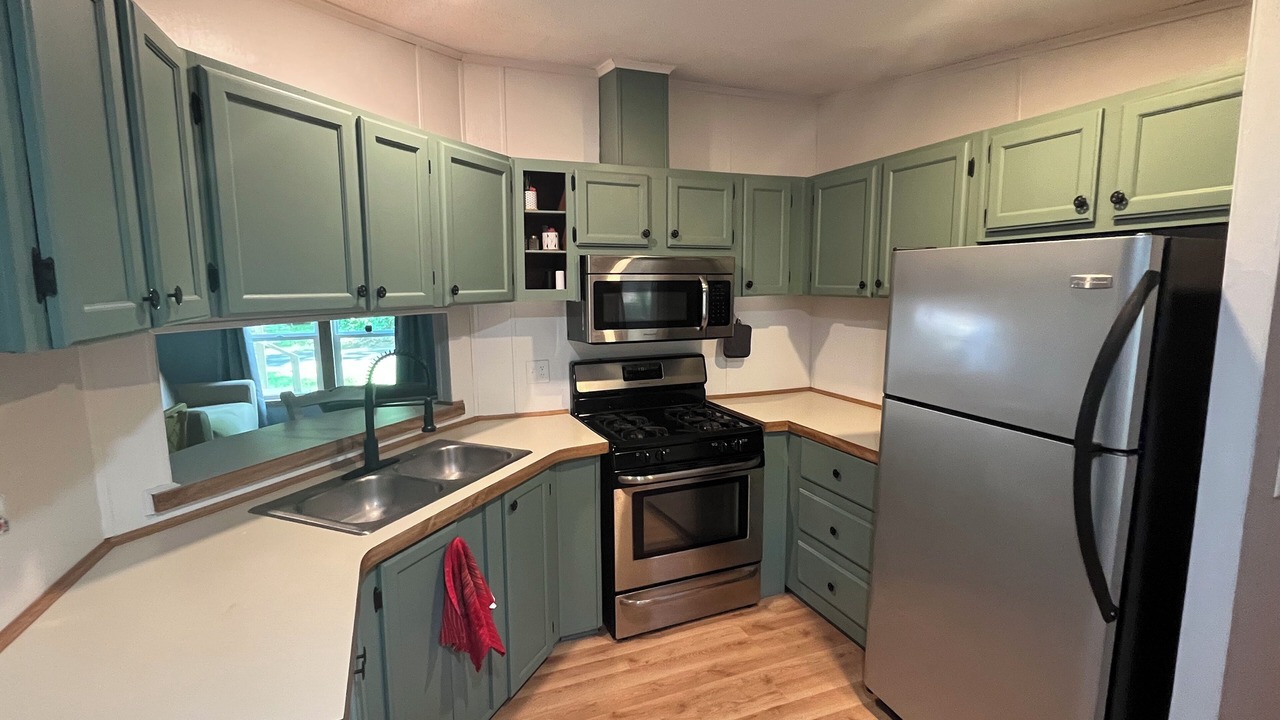 Photo of Kitchen in Sister Lakes