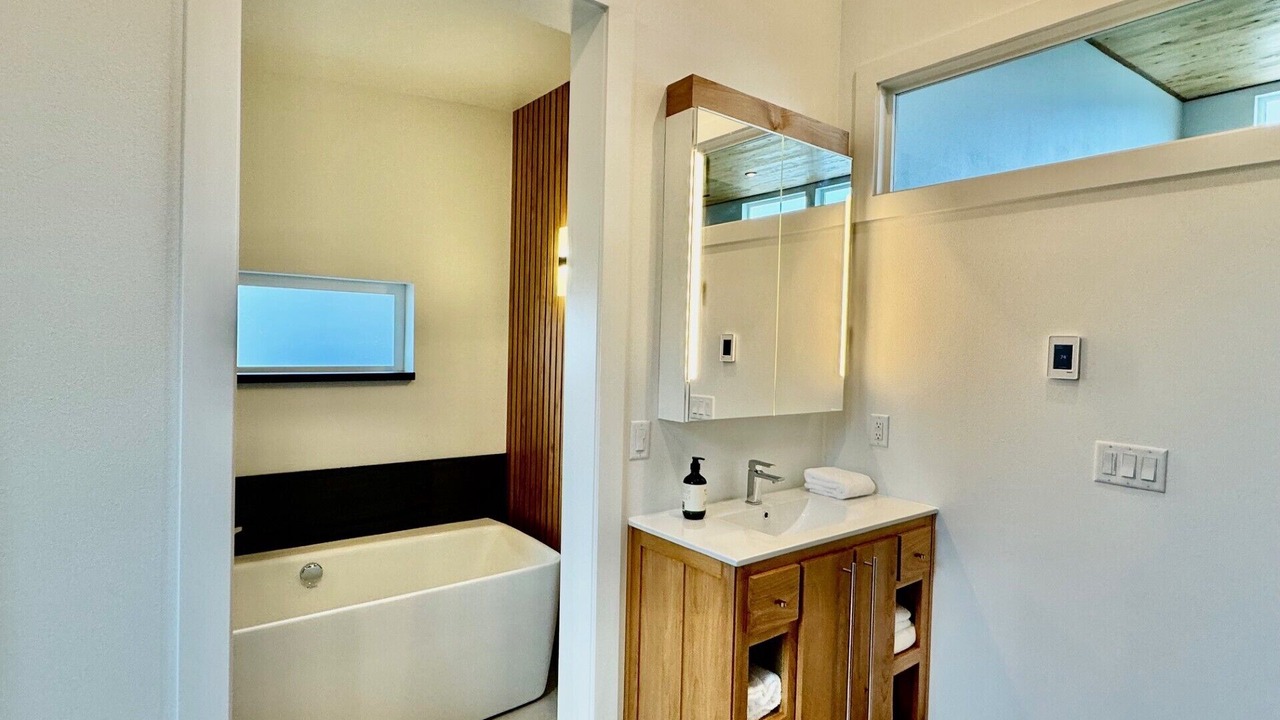 Photo of Bathroom in Port Orford