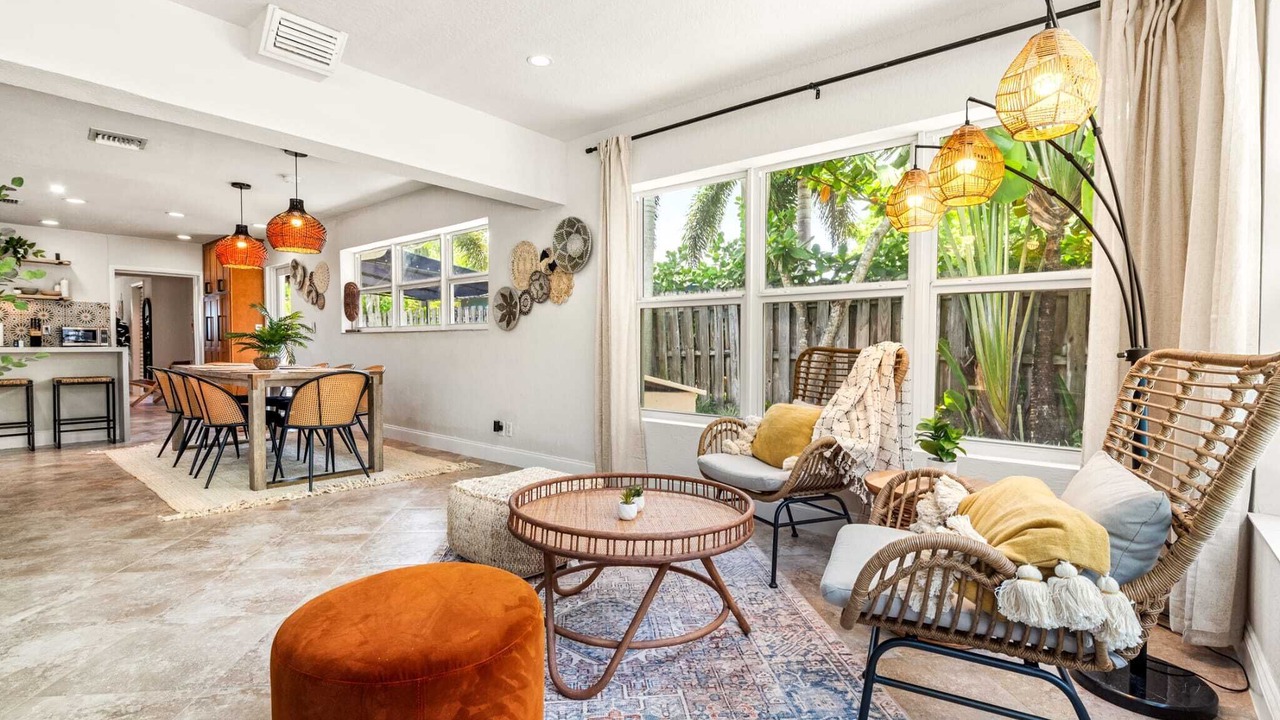 Photo of Livingroom in Riverside Park