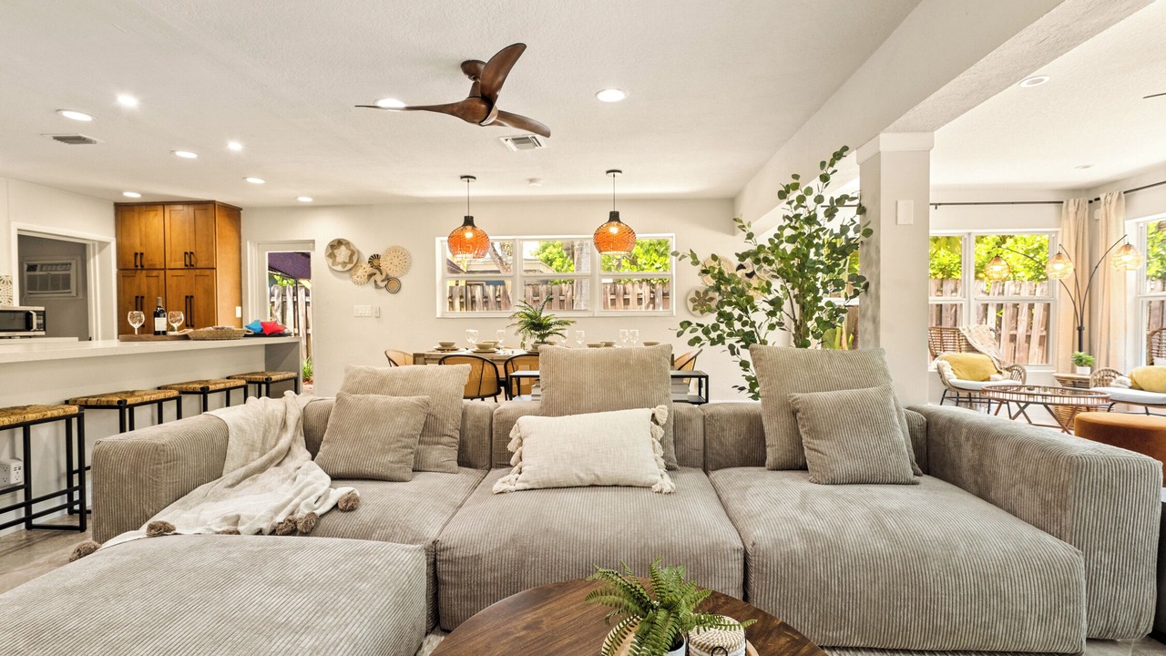 Photo of Livingroom in Riverside Park