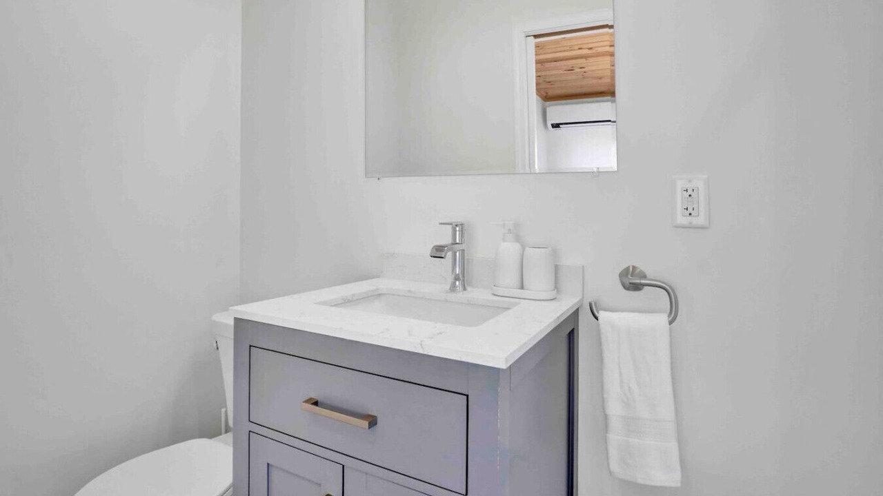 Photo of Bathroom in Little Valley
