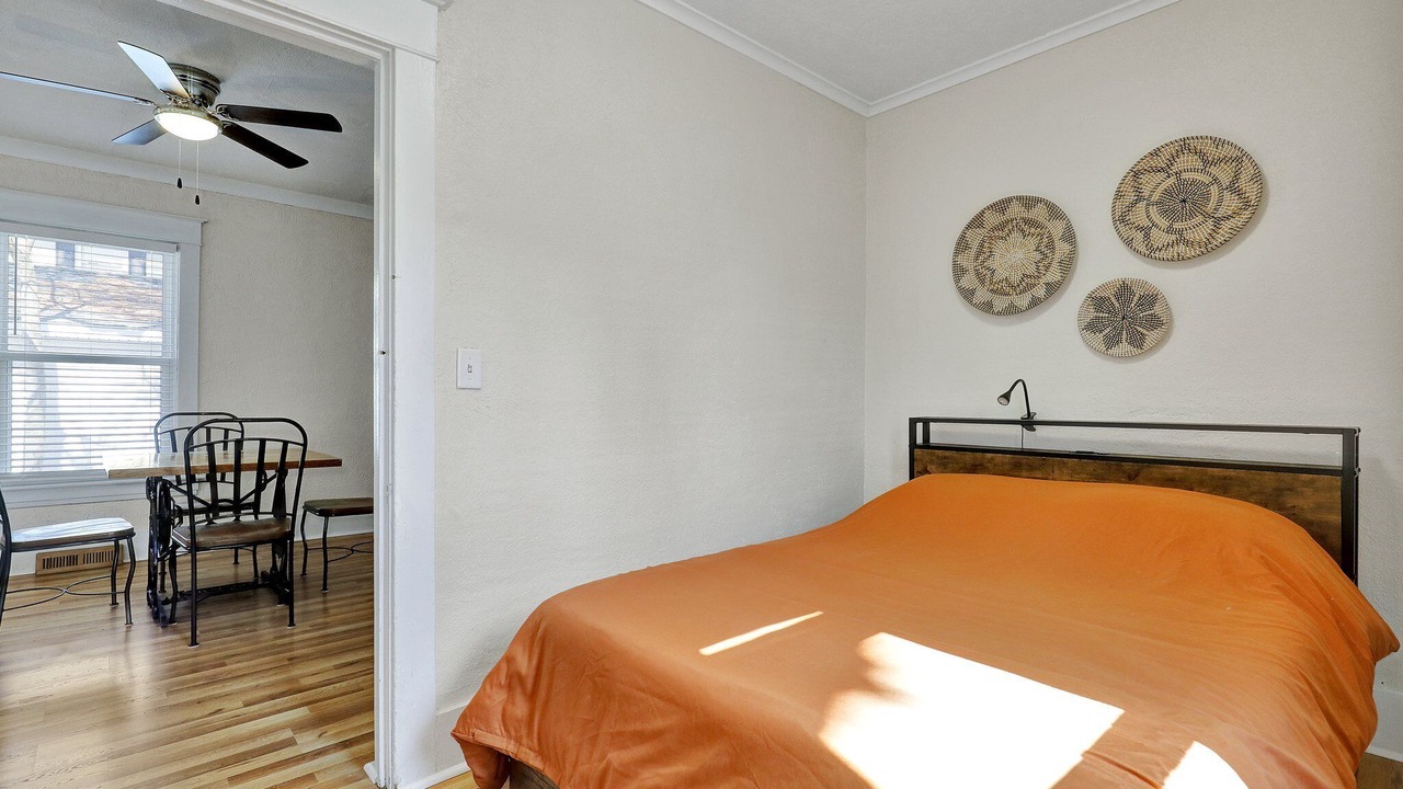 Photo of Bedroom in Lansing