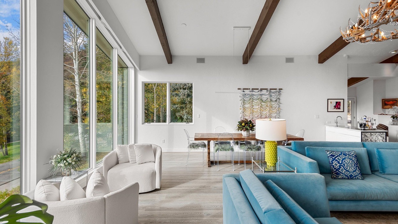 Photo of Livingroom in Snowmass Village