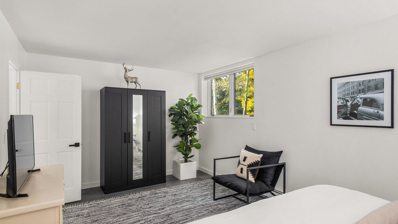 Photo of Bedroom in Snowmass Village