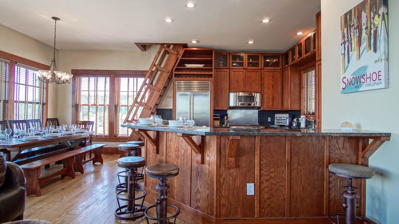 Photo of Bedroom in Snowshoe