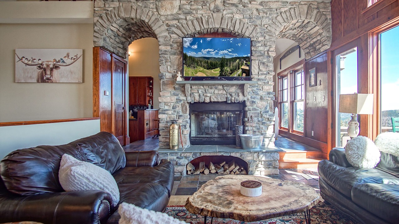 Photo of Livingroom in Snowshoe