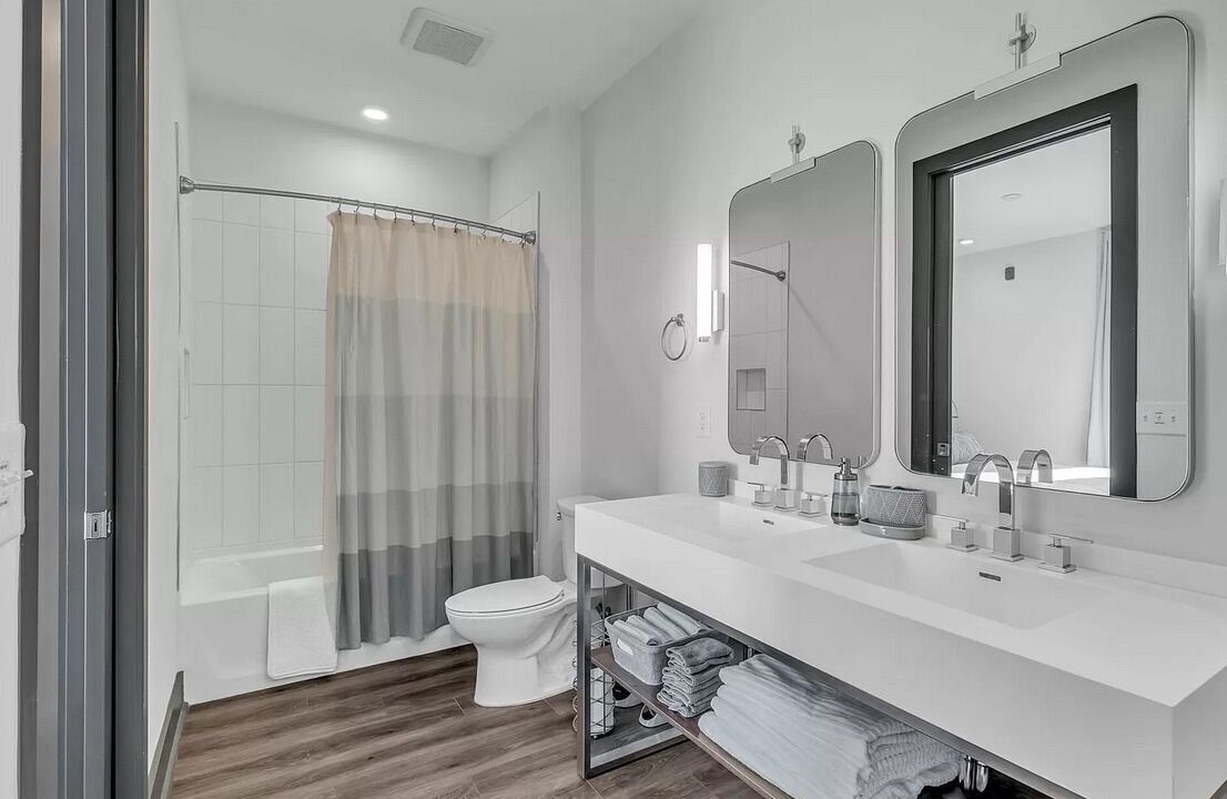 Photo of Bathroom in Academy Square