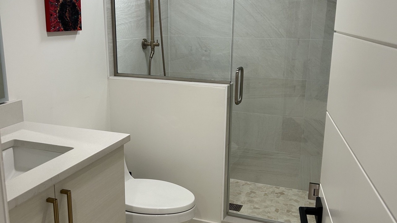 Photo of Bathroom in Green Meadows