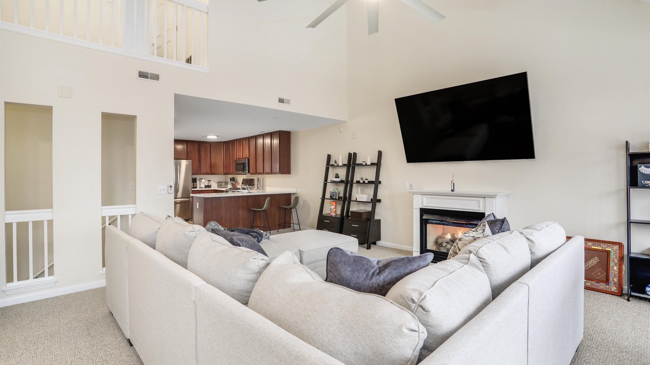 Photo of Livingroom in Midtown
